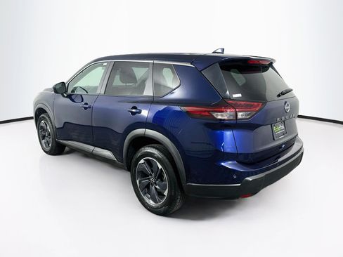 Used 2025 Nissan Rogue SV FWD image 5