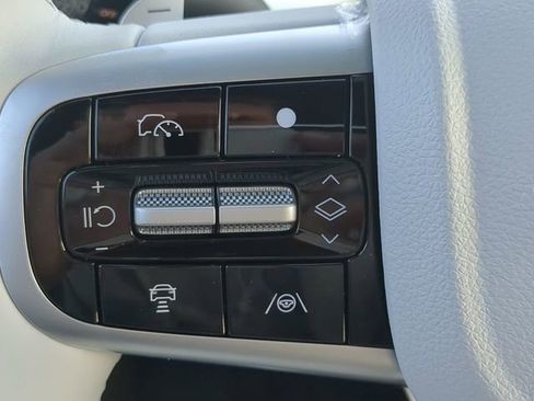 New 2026 Genesis GV70 2.5T Advanced image 23