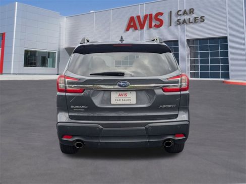 Used 2025 Subaru Ascent Premium image 6