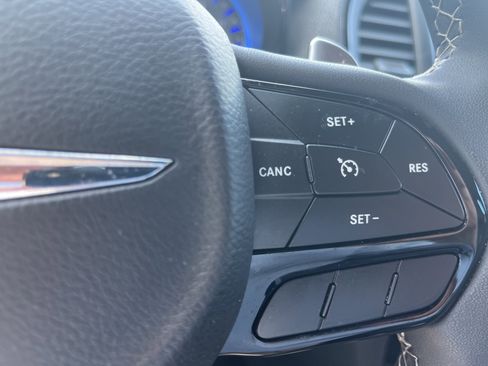 Used 2023 Chrysler 300 S image 18