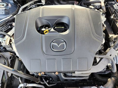 Used 2024 MAZDA MAZDA3 s image 24