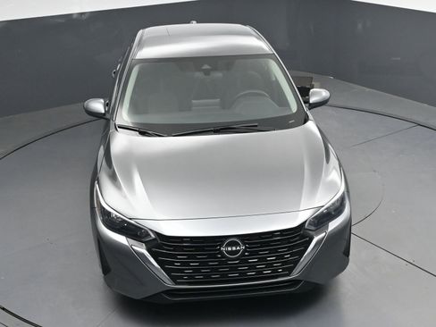 Certified 2024 Nissan Sentra SV image 27