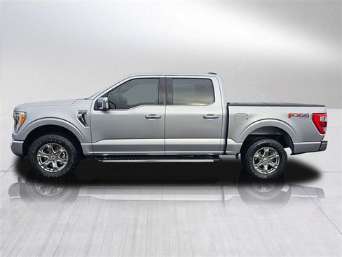 Used 2021 Ford F150 Lariat image 3