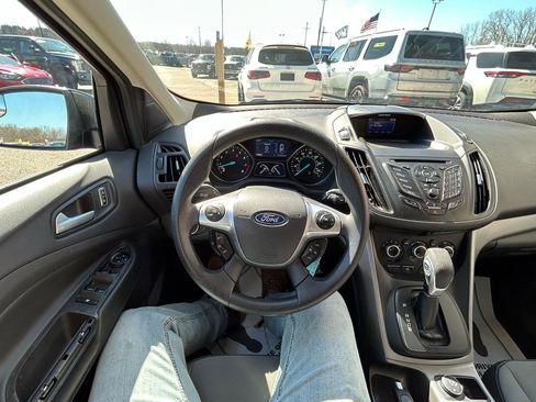 Used 2014 Ford Escape SE image 26