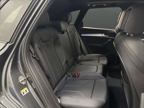 Used 2025 Audi Q5 2.0T Premium Plus w/ Premium Plus Package image 32
