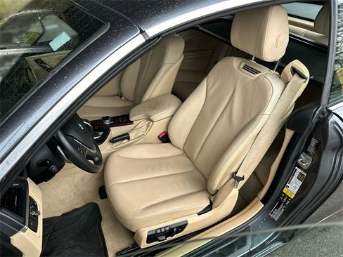 Used 2015 BMW 428i xDrive Convertible image 12