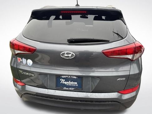 Used 2017 Hyundai Tucson SE w/ SE Popular Package 02 AWD/4WD image 18