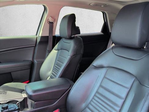 Used 2023 Kia Sportage SX FWD image 11