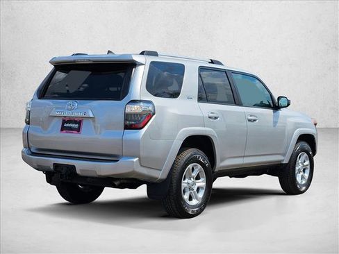 Used 2024 Toyota 4Runner SR5 AWD/4WD image 5