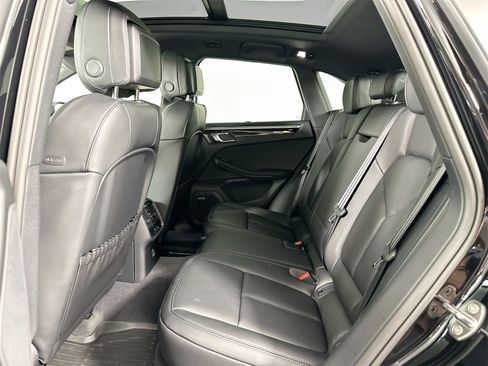 Certified 2026 Porsche Macan image 26