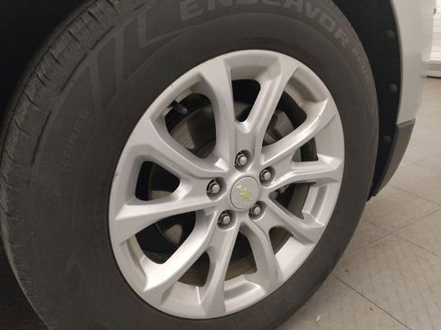 Used 2020 Chevrolet Equinox LT FWD image 31