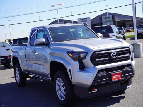 New 2026 Toyota Tacoma SR5 AWD/4WD image 22