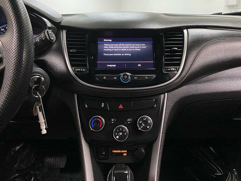 Used 2020 Chevrolet Trax LS w/ Tint and Cruise Package image 19