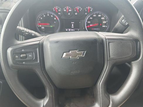 Used 2021 Chevrolet Silverado 1500 Custom Trail Boss AWD/4WD image 9