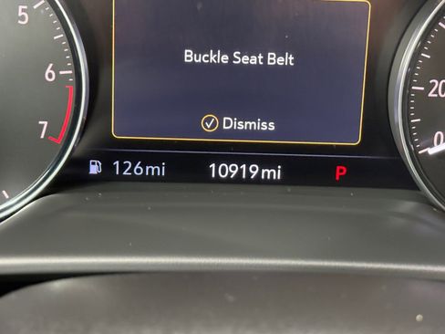 Used 2023 Buick Envision Avenir image 30