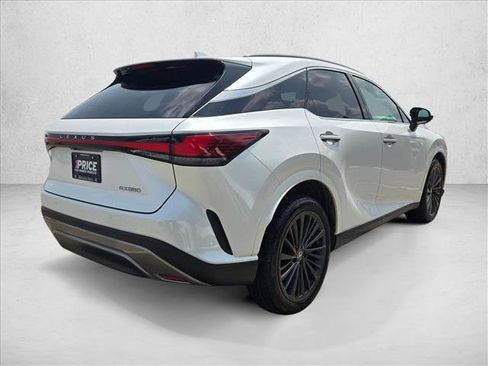 Used 2024 Lexus RX 350 Premium w/ Accessory Package (Z1) FWD image 3
