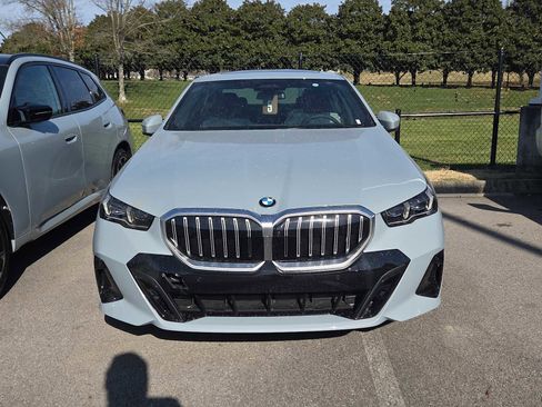 New 2026 BMW 530i xDrive xDrive w/ M Sport Package image 11