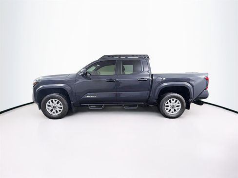 Used 2024 Toyota Tacoma SR5 image 4