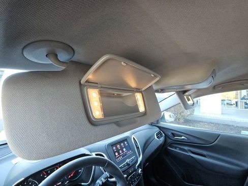Used 2023 Chevrolet Equinox LT FWD image 27