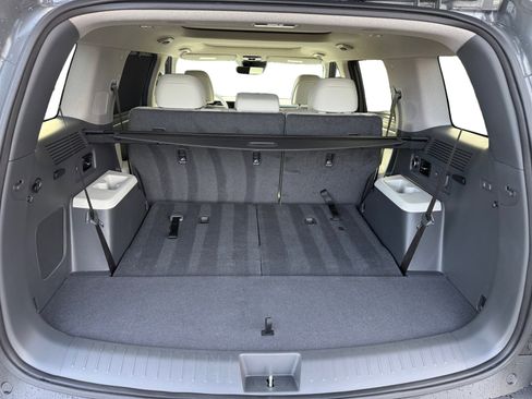 Certified 2025 Hyundai Santa Fe Limited image 17