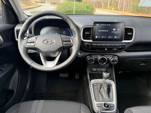 New 2026 Hyundai Venue SEL image 16