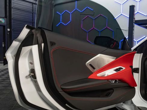 Used 2023 Chevrolet Corvette Stingray Preferred Cpe w/ Z51 Performance Package image 12