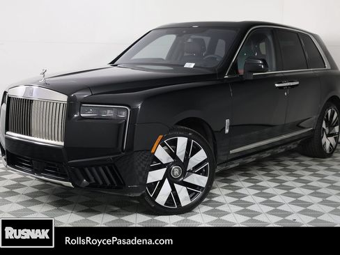 New 2026 Rolls-Royce Cullinan AWD/4WD image 1