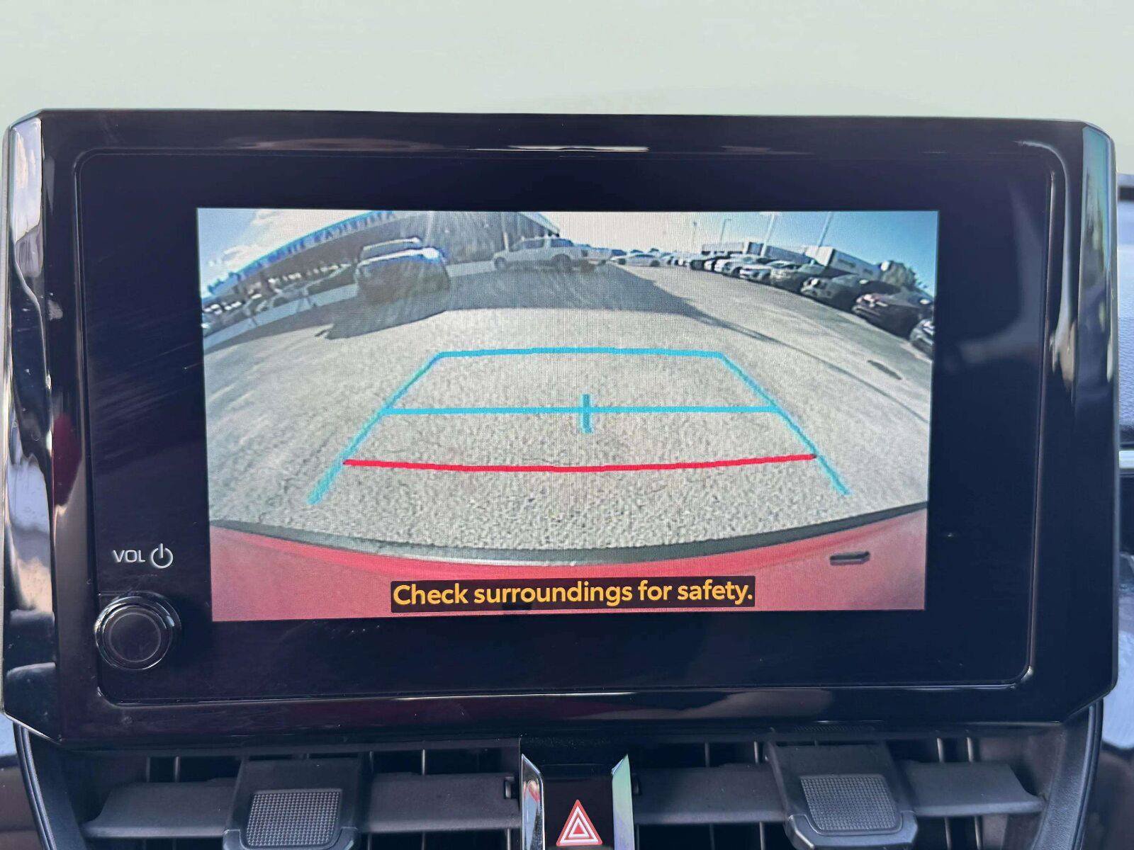 Used 2023 Toyota Corolla Cross LE FWD image 25