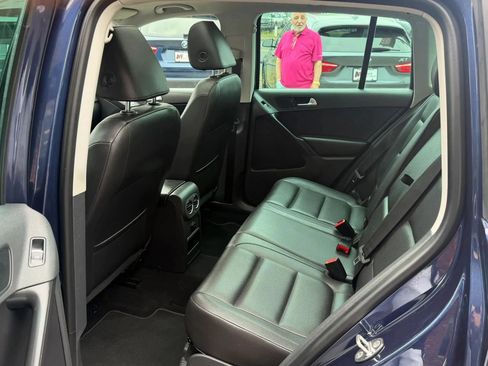 Used 2013 Volkswagen Tiguan S AWD/4WD image 13