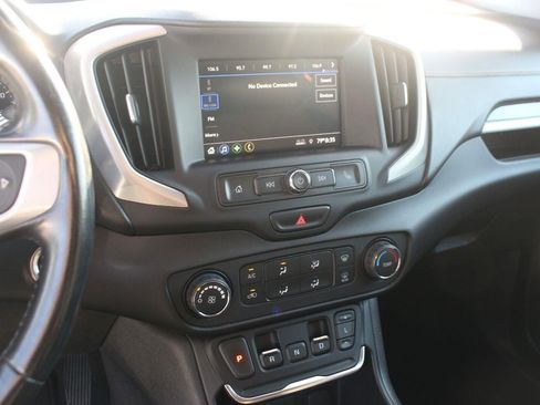 Used 2020 GMC Terrain SLE FWD image 20