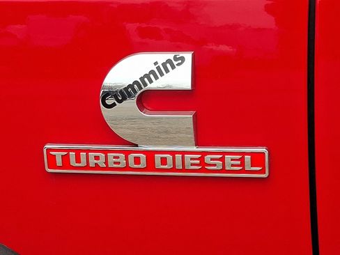 New 2024 RAM 5500 Tradesman image 19