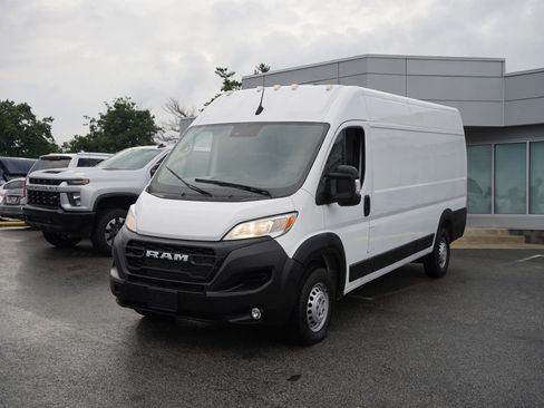 Used 2025 RAM ProMaster 3500 w/ Convenience Group FWD image 5