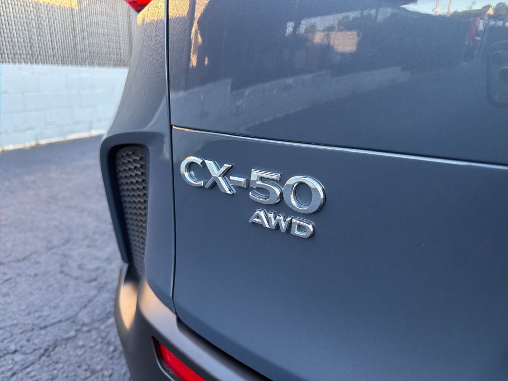 Used 2025 MAZDA CX-50 AWD 2.5 S w/ Premium Package image 22