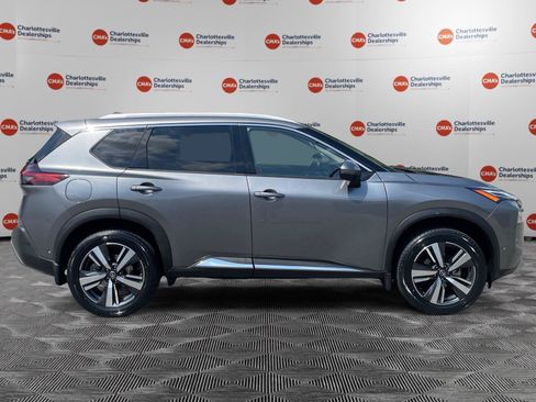 Used 2021 Nissan Rogue Platinum AWD/4WD image 6