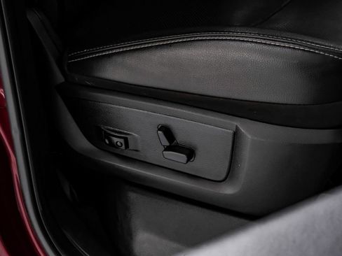 Used 2018 RAM 3500 Laramie image 46