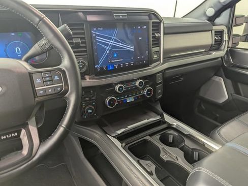 Used 2026 Ford F250 Platinum AWD/4WD image 15