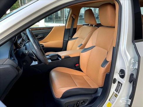 Used 2022 Lexus ES 350 w/ Premium Package FWD image 23