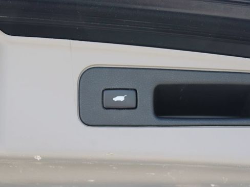 Used 2014 Honda Pilot EX-L image 9