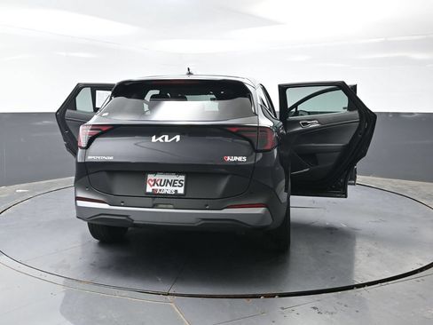 Used 2026 Kia Sportage LX FWD image 59