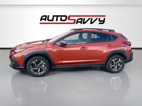 Used 2025 Subaru Crosstrek 2.5i Premium AWD/4WD image 4