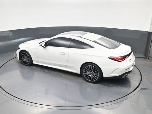Used 2024 Mercedes-Benz CLE 300 4MATIC Coupe image 28