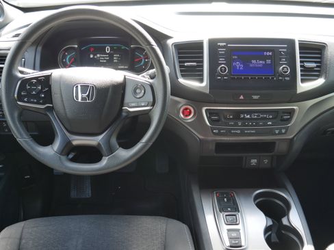Used 2019 Honda Passport Sport image 15