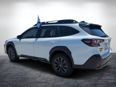 Used 2024 Subaru Outback Onyx Edition XT AWD/4WD image 6