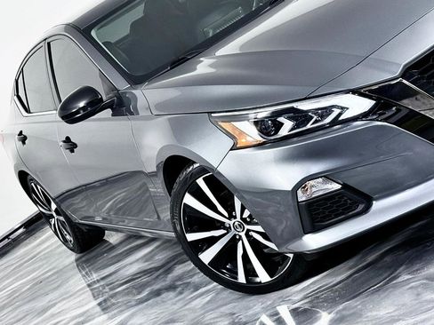 Used 2020 Nissan Altima 2.5 SR image 4