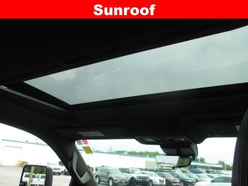 Used 2024 GMC Sierra 2500 Denali w/ Denali Reserve Package AWD/4WD image 19