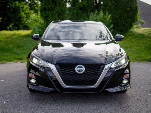 Used 2020 Nissan Altima 2.5 SL FWD image 2