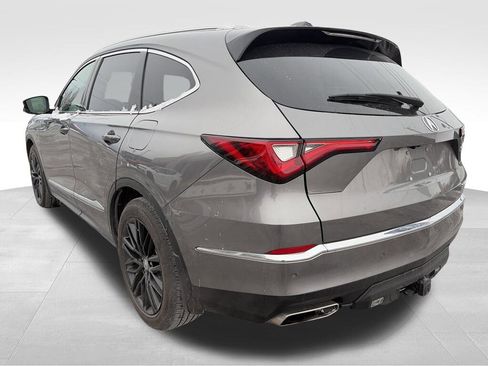 Used 2023 Acura MDX SH-AWD w/ Advance Package image 3
