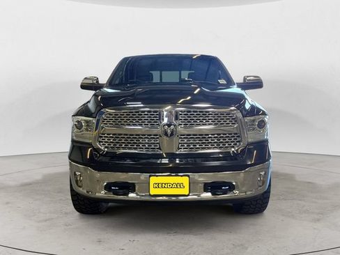 Used 2018 RAM 1500 Laramie w/ Convenience Group AWD/4WD image 2