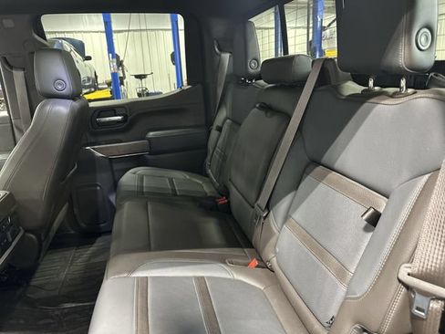Used 2021 GMC Sierra 1500 Denali w/ Denali Ultimate Package AWD/4WD image 31