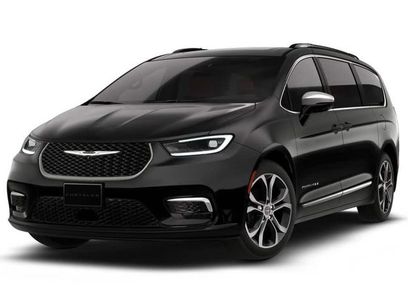 New 2026 Chrysler Pacifica Pinnacle